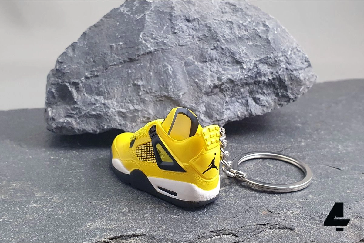 3D Mini sneaker "Air Jordan 4 Tour Yellow"